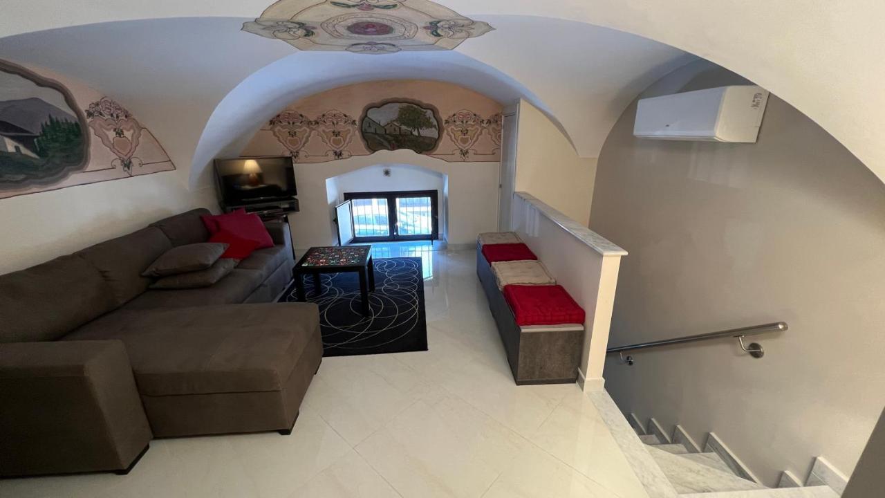 Апартаменты Donizetti House Катания Экстерьер фото